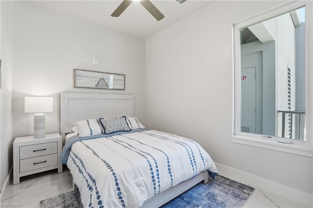 855 Lagoon St, Unit 1, Fort Myers Beach, FL 33931 Photo