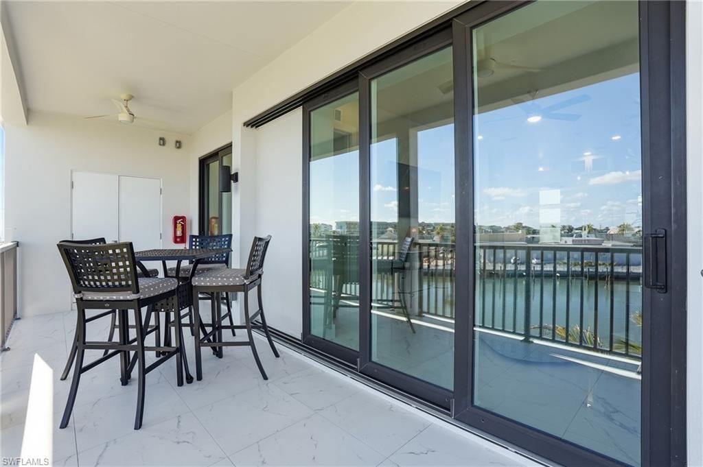 855 Lagoon St, Unit 1, Fort Myers Beach, FL 33931 Photo