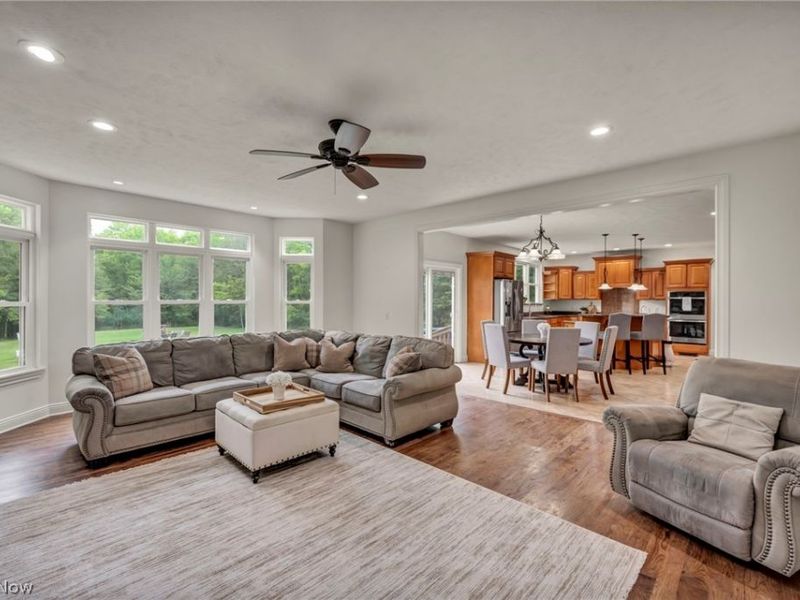 12105 Girdled Road, Concord Township, OH 44077 Photo 16