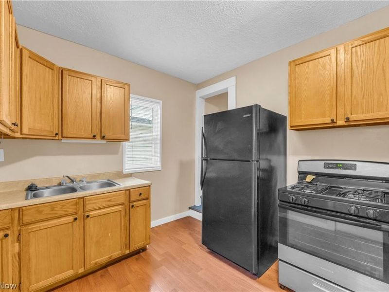 4105 Muriel Avenue , Cleveland, OH 44109 Photo 11