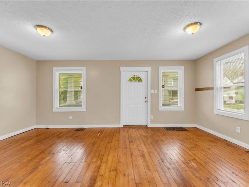4105 Muriel Avenue , Cleveland, OH 44109 Photo 4