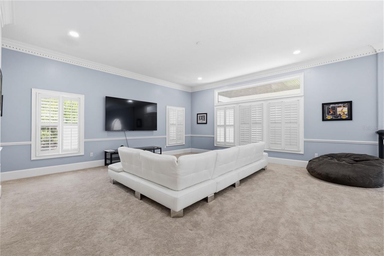 3017 Oakmont Drive, Clearwater, FL 33761 Photo