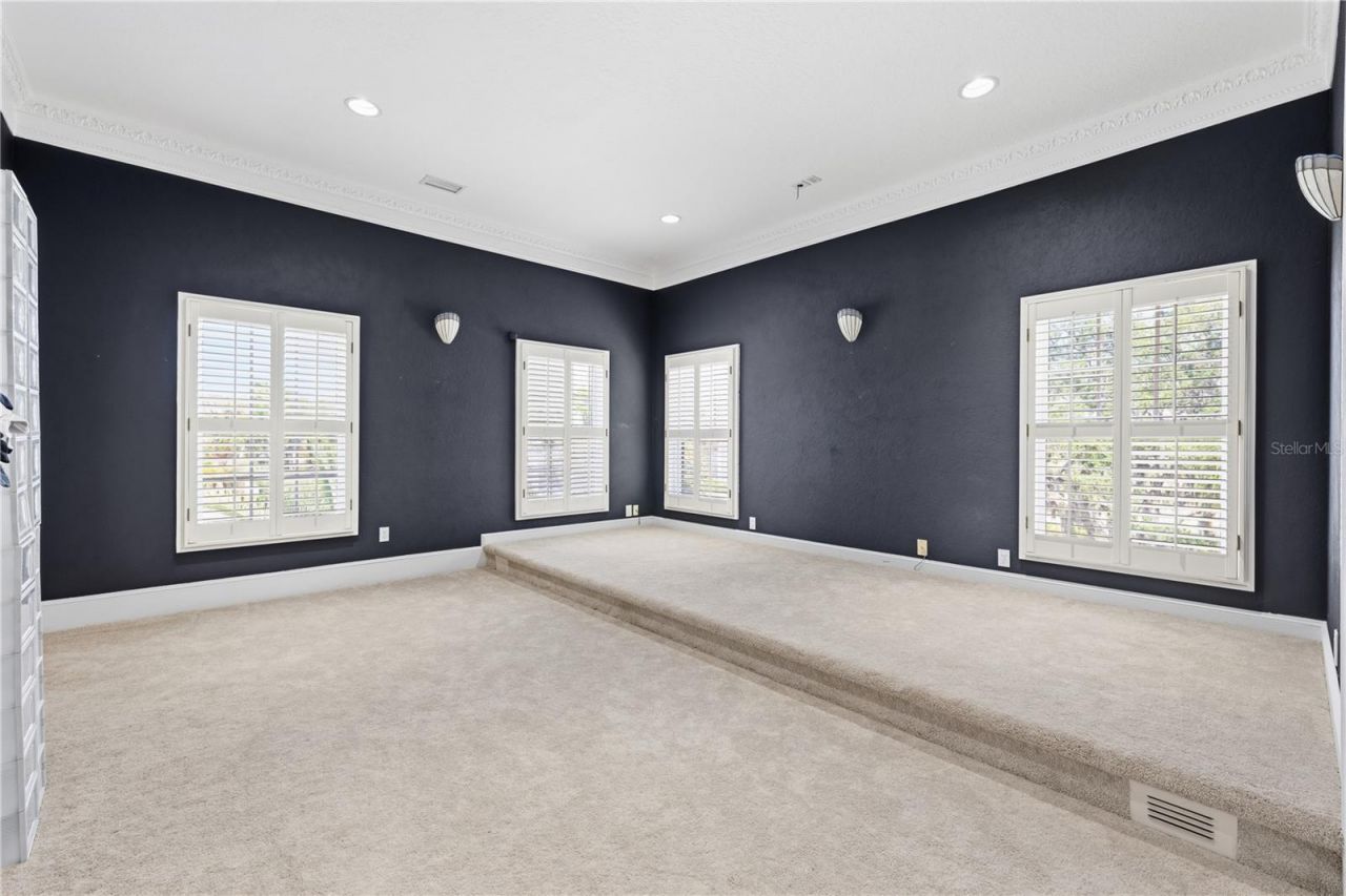 3017 Oakmont Drive, Clearwater, FL 33761 Photo