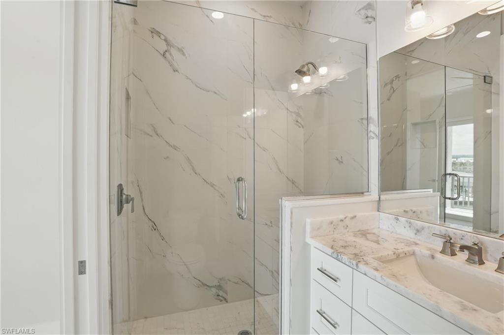 855 Lagoon St , Unit 2, Fort Myers Beach, FL 33931 Photo