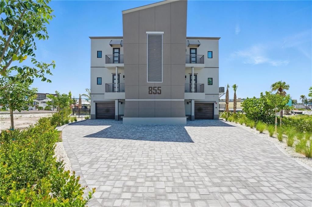 855 Lagoon St , Unit 2, Fort Myers Beach, FL 33931 Photo