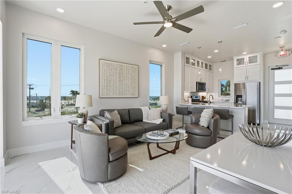 855 Lagoon St , Unit 2, Fort Myers Beach, FL 33931 Photo
