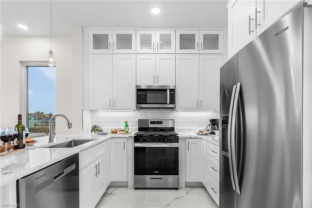855 Lagoon St , Unit 3, Fort Myers Beach, FL 33931 Photo