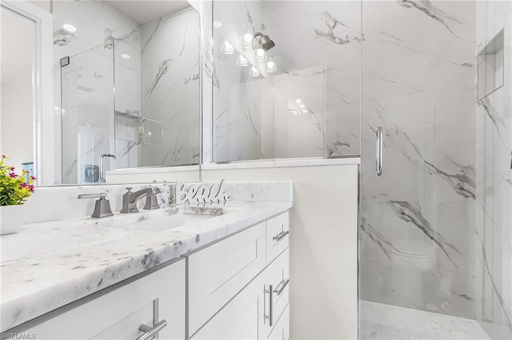 855 Lagoon St , Unit 3, Fort Myers Beach, FL 33931 Photo