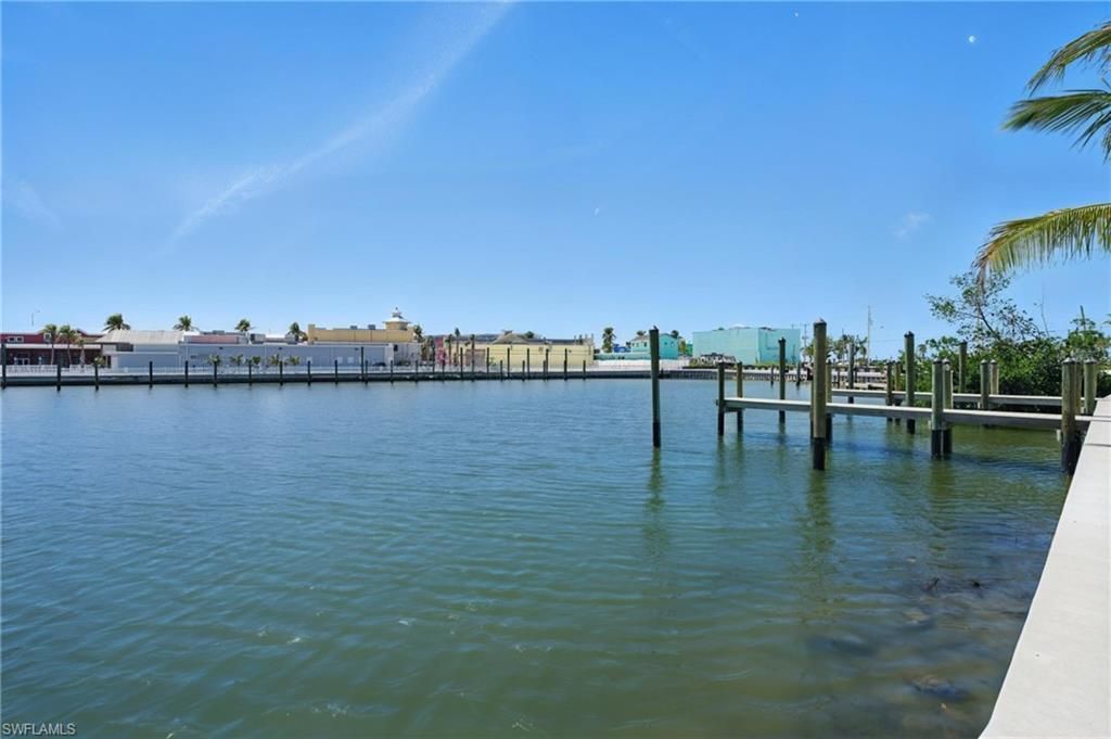 855 Lagoon St , Unit 3, Fort Myers Beach, FL 33931 Photo