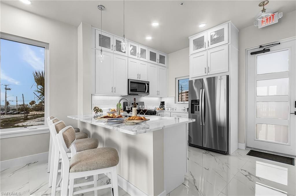 855 Lagoon St , Unit 3, Fort Myers Beach, FL 33931 Photo