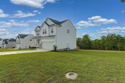 519 Blue Jay Way photo 4