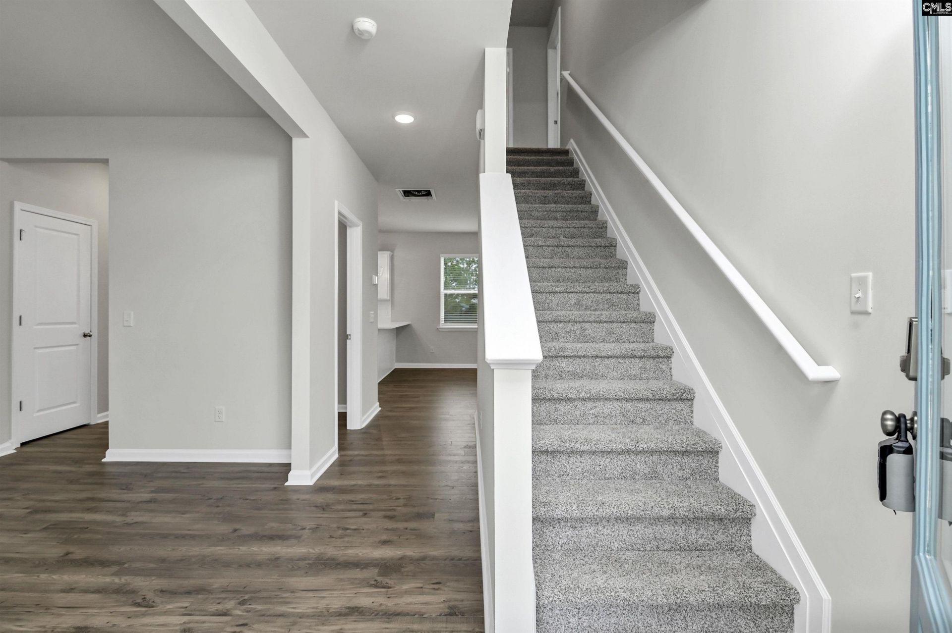 519 Blue Jay Way Photo 5