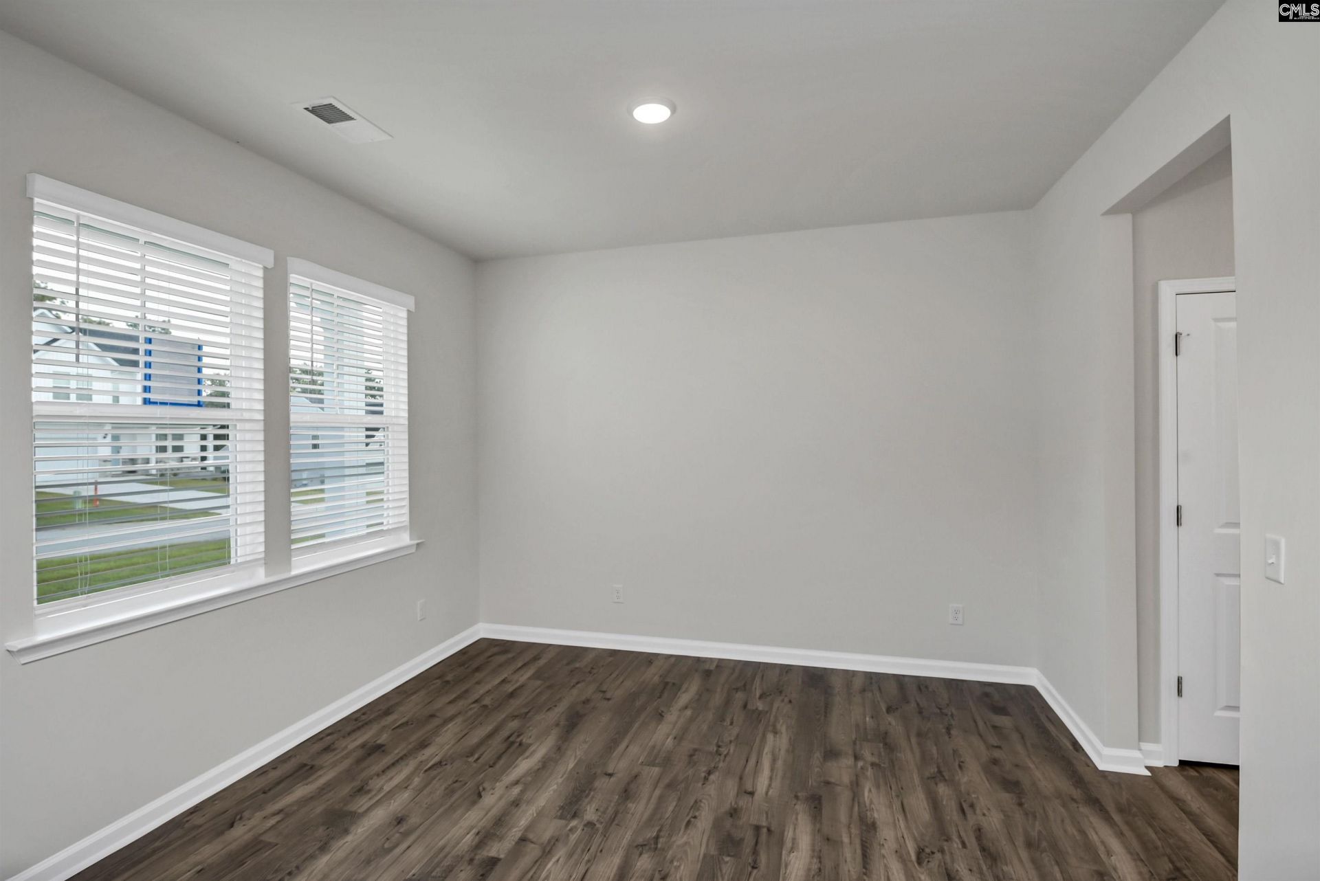 519 Blue Jay Way Photo 6