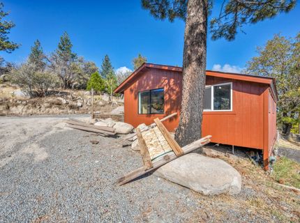 740-935 Sugarloaf Road, Doyle, CA 96109 Photo
