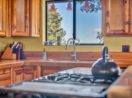 740-935 Sugarloaf Road, Doyle, CA 96109 Photo