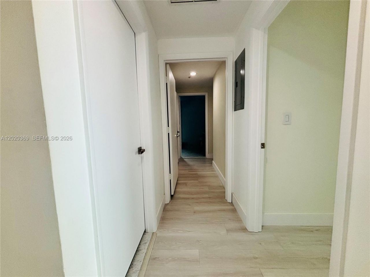 253 NE 2nd St , Unit 2003, Miami, FL 33132 Photo