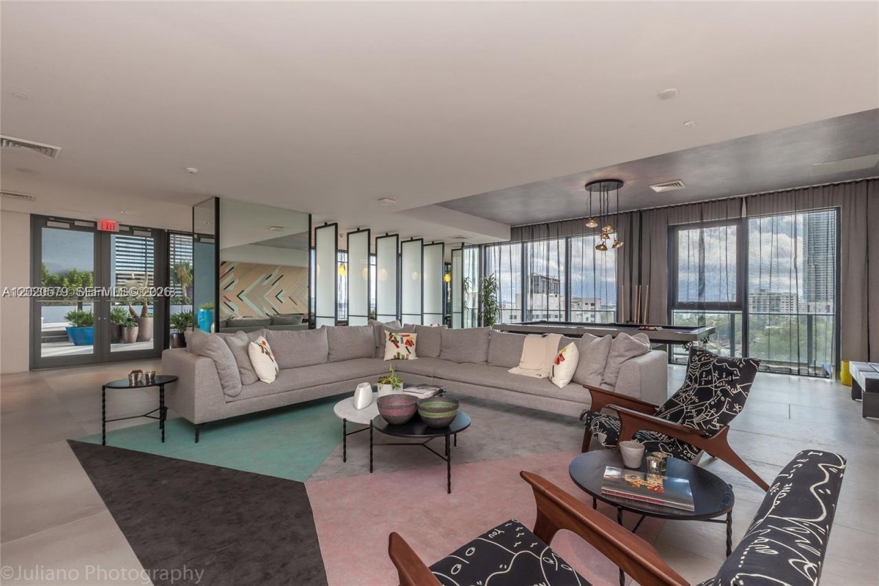 121 NE 34th St , Unit 1007, Miami, FL 33137 Photo