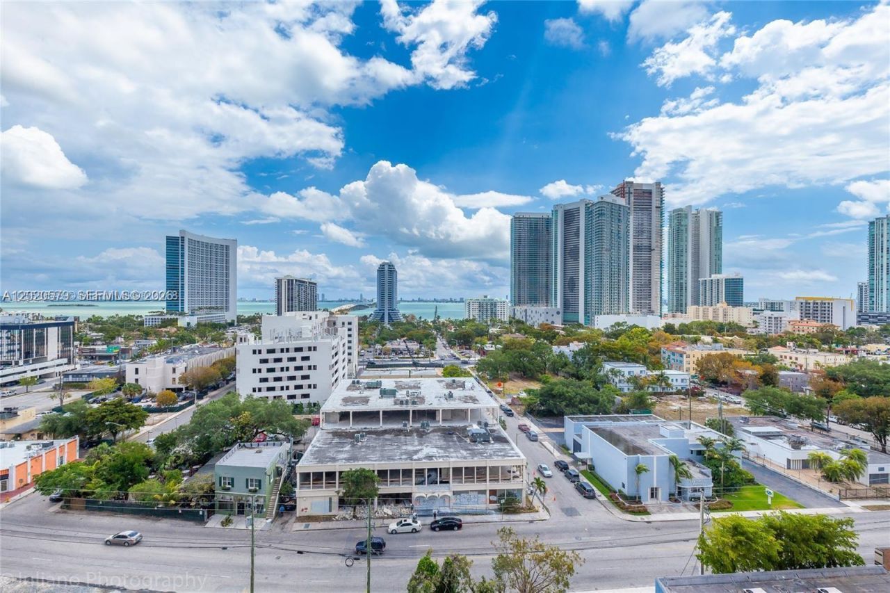 121 NE 34th St , Unit 1007, Miami, FL 33137 Photo