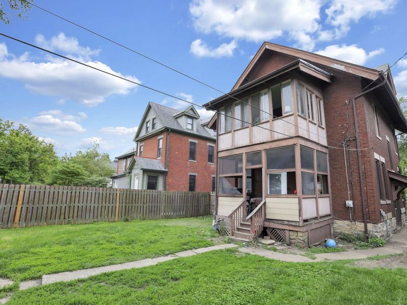 866 S Champion Avenue , Columbus, OH 43206 Photo 37
