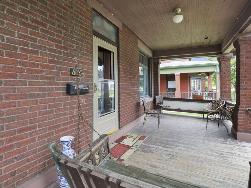 866 S Champion Avenue , Columbus, OH 43206 Photo 5