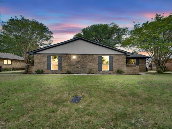 411 Gingerbread Lane, Waxahachie, TX 75165