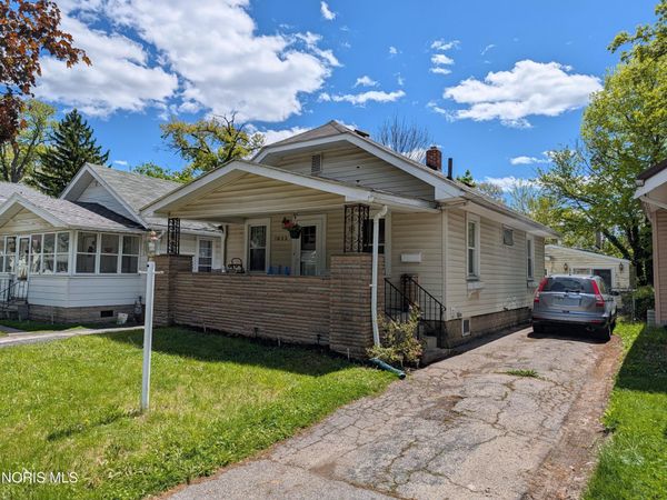 1833 Wychwood Street , Toledo, OH 43613