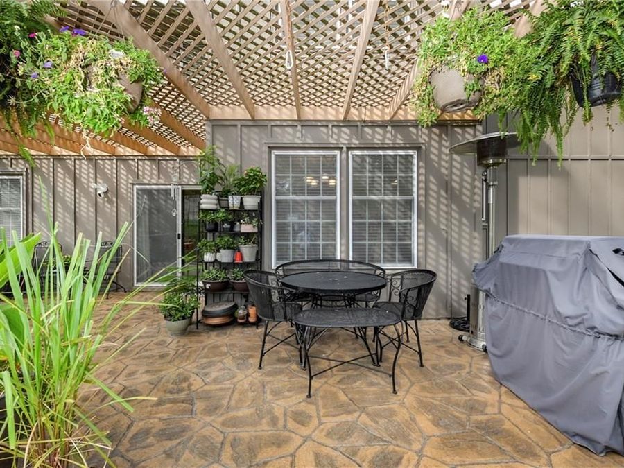 Property Image 43