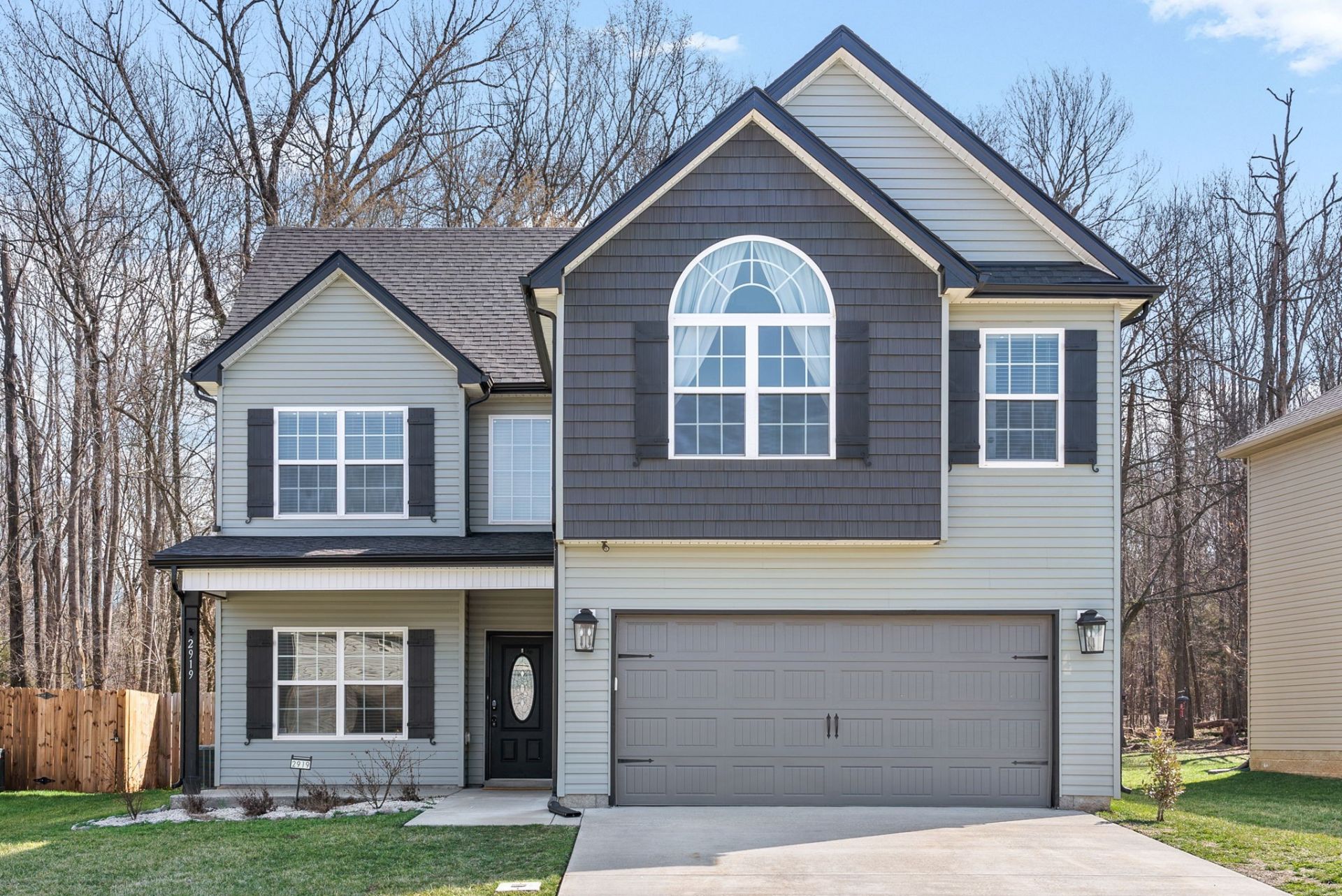 2919 Teakwood Dr, Clarksville, TN 37040 Main Photo