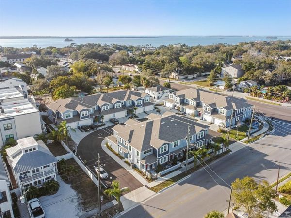 408 FINN WAY , DUNEDIN, FL 34698