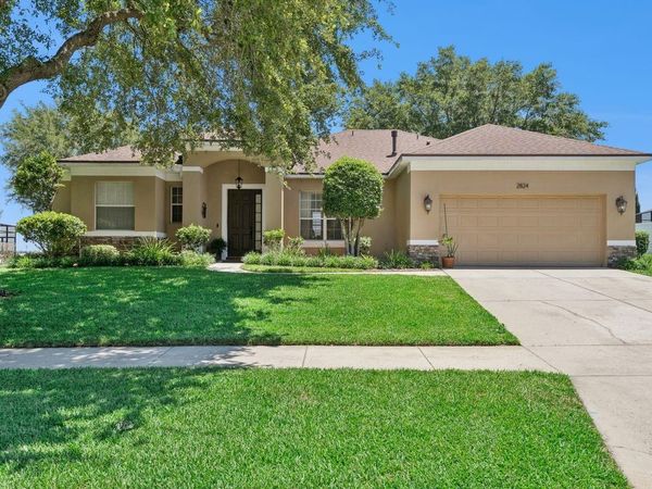 2824 MAJESTIC ISLE DRIVE, CLERMONT, FL 34711