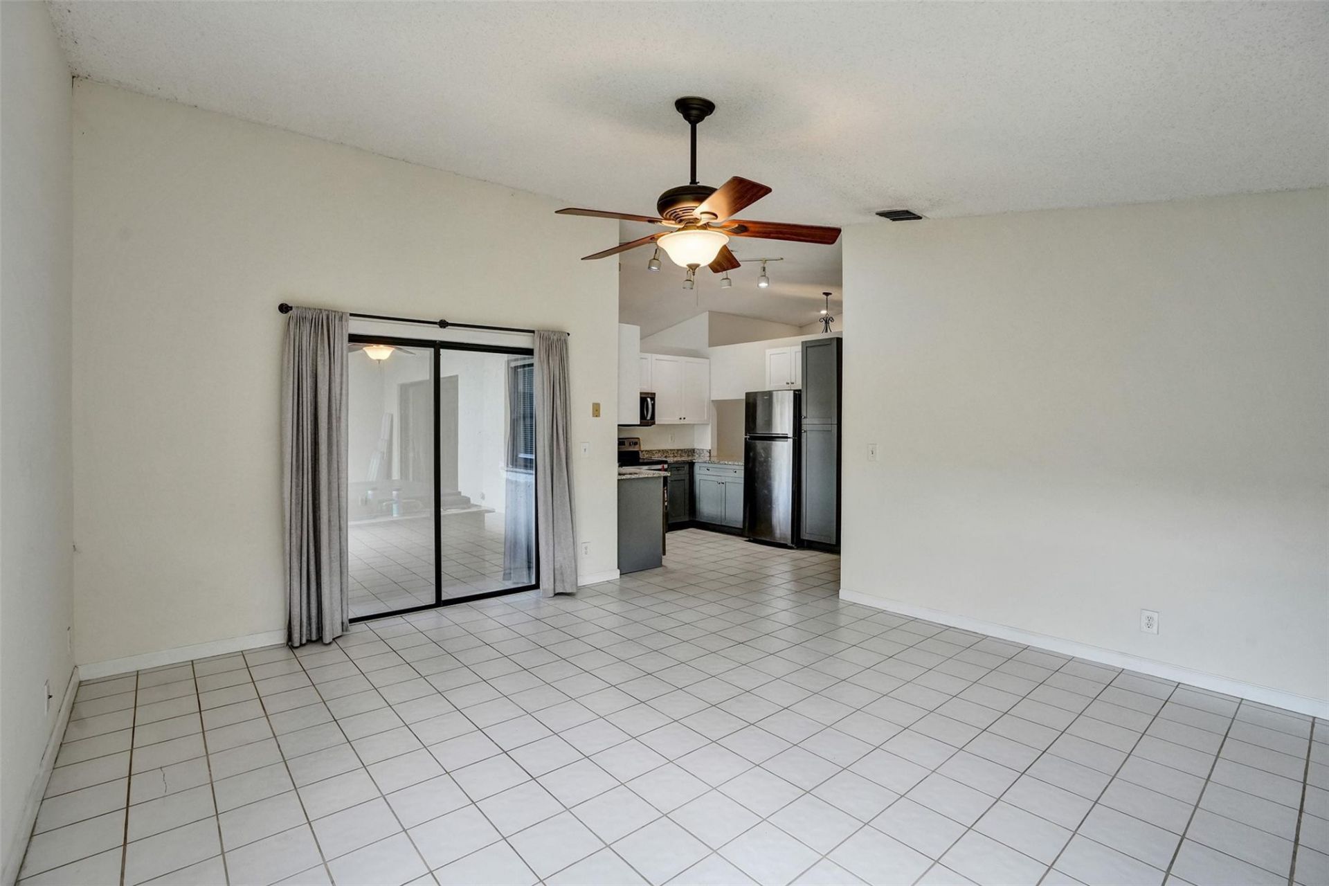 3151 NW 107th Drive, Sunrise, FL 33351 Photo