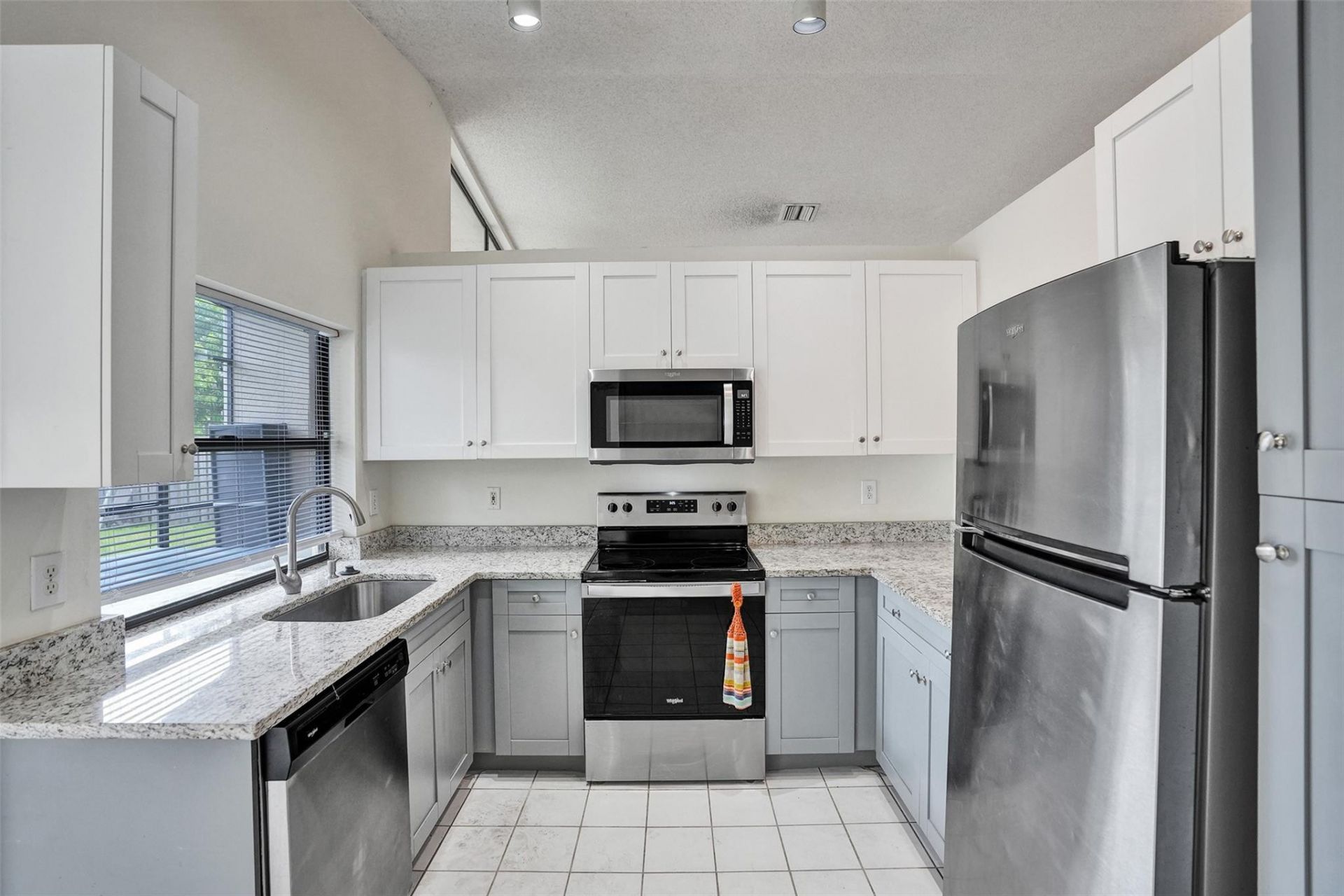 3151 NW 107th Drive, Sunrise, FL 33351 Photo
