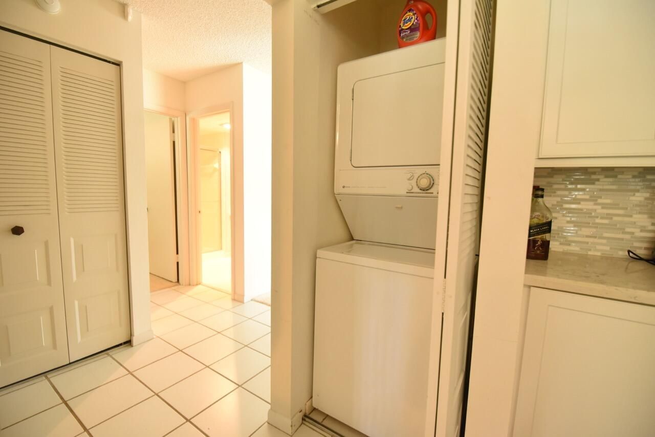 11 Southport Lane, Unit H, Boynton Beach, FL 33436 Photo
