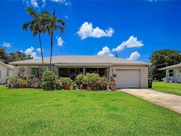 4079 Dahl Dr , Green Acres, FL 33463