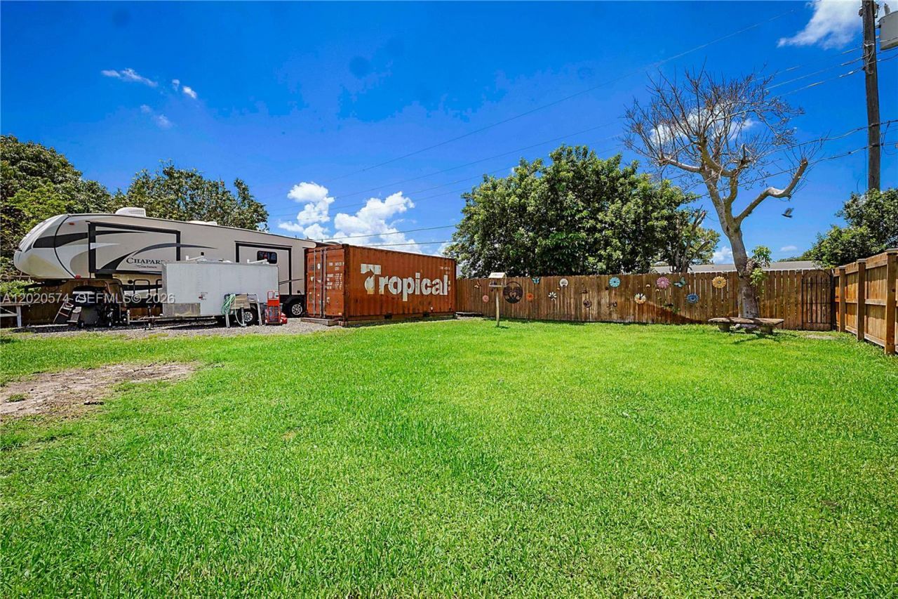 4079 Dahl Dr , Greenacres, FL 33463 Photo