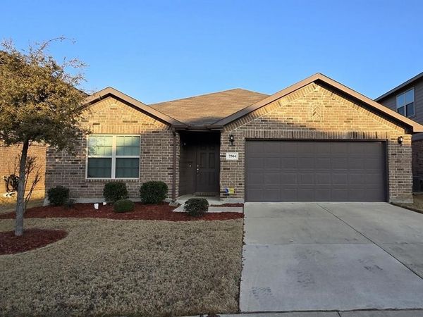 7504 Boat Wind Road, Fort Worth, TX 76179