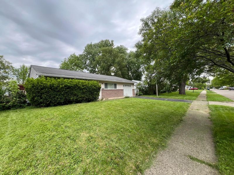 5168 Mapleridge Drive , Columbus, OH 43232 Photo 23