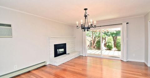 1014 W Winnie Lane, Carson City, NV 89703 Photo