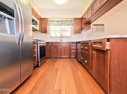 1014 W Winnie Lane, Carson City, NV 89703 Photo
