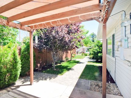 1014 W Winnie Lane, Carson City, NV 89703 Photo