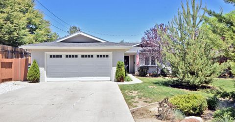 1014 W Winnie Lane, Carson City, NV 89703 Photo