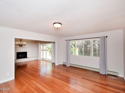 1014 W Winnie Lane, Carson City, NV 89703 Photo