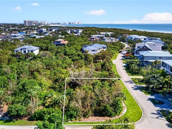 707 Waterside DR, MARCO ISLAND, FL 34145