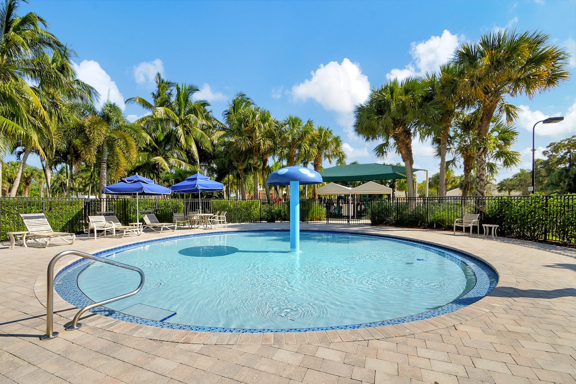 2214 Ridgewood Circle, Royal Palm Beach, FL 33411 Photo