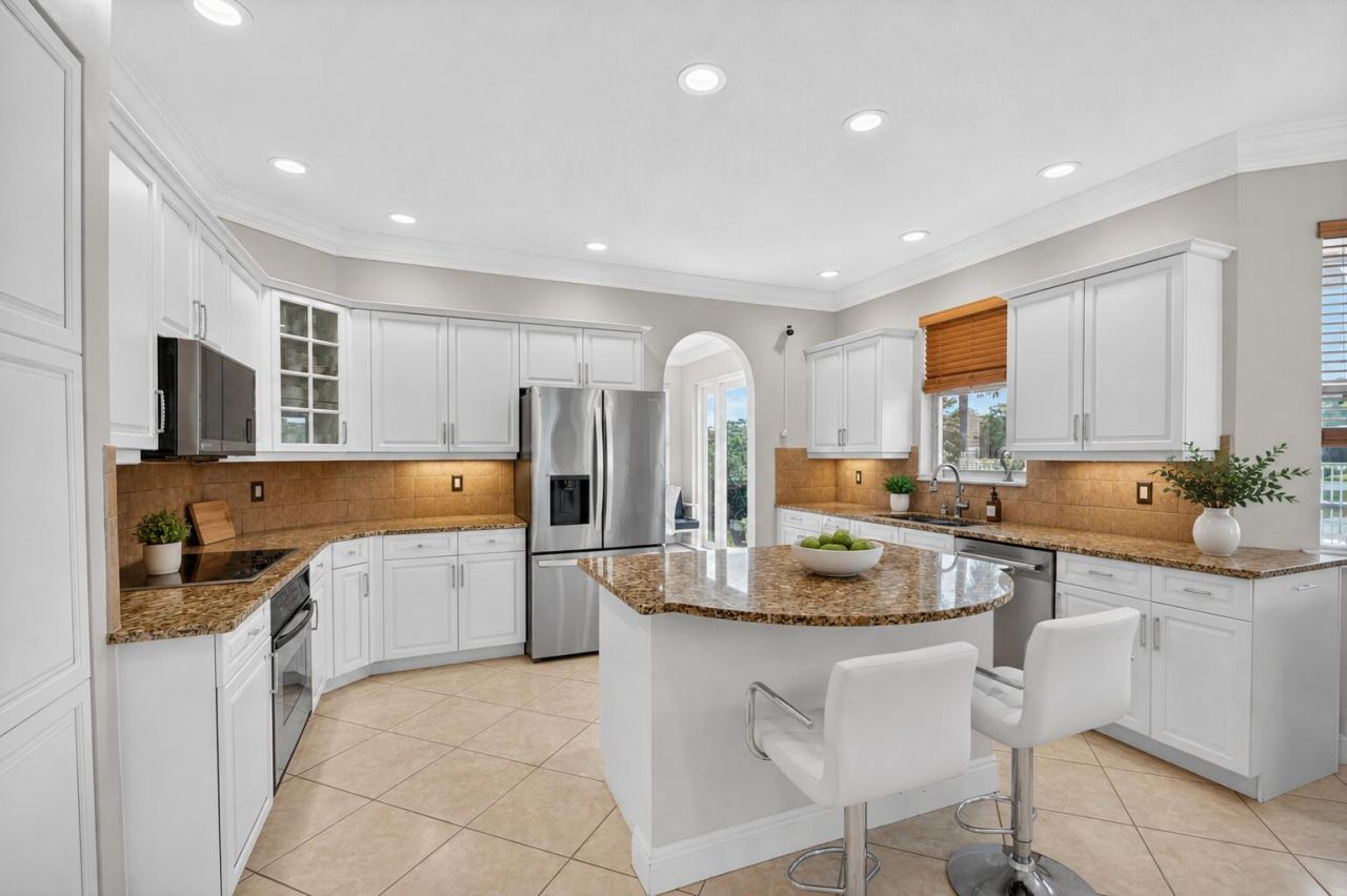 2214 Ridgewood Circle, Royal Palm Beach, FL 33411 Photo