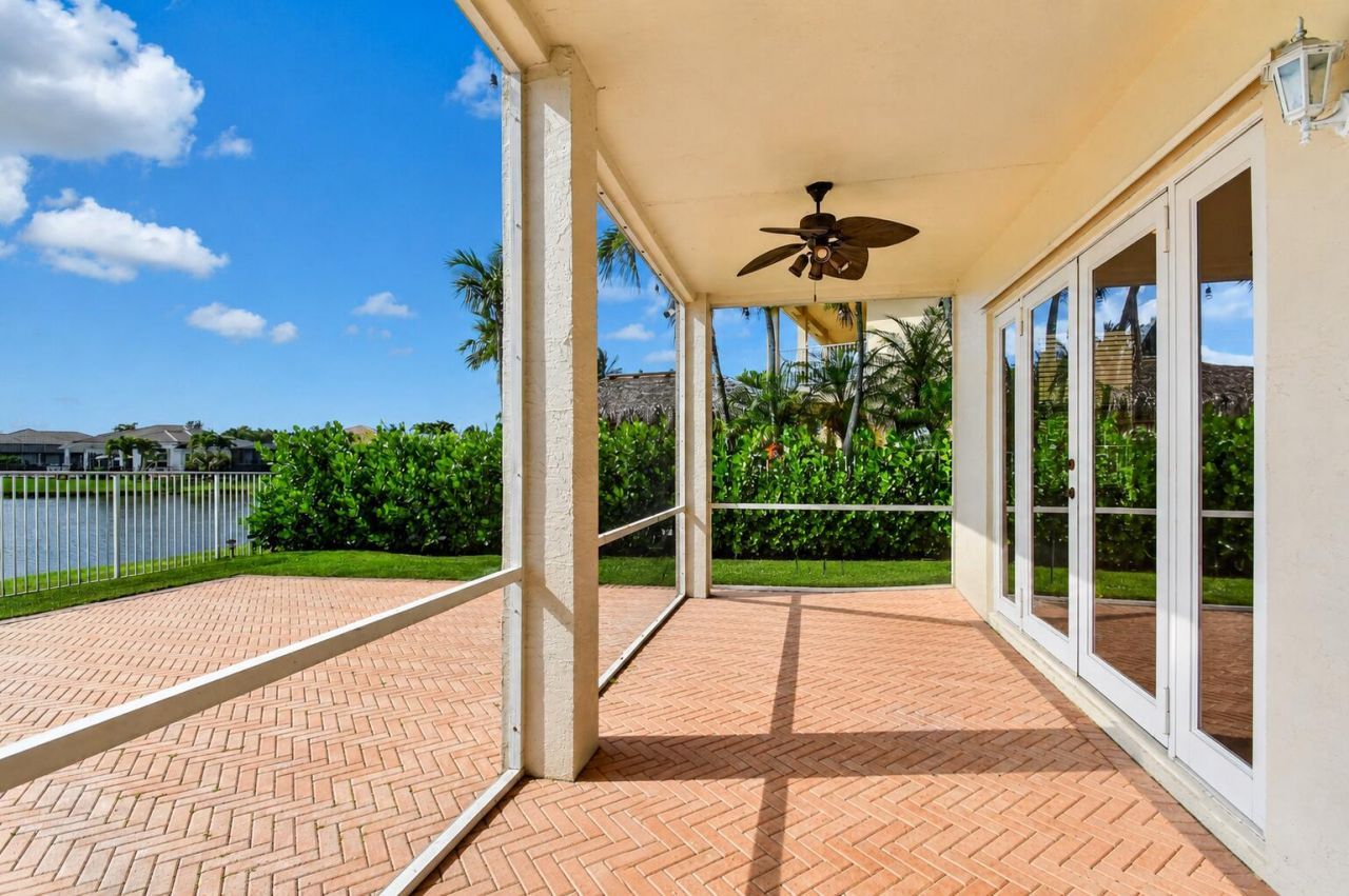 2214 Ridgewood Circle, Royal Palm Beach, FL 33411 Photo