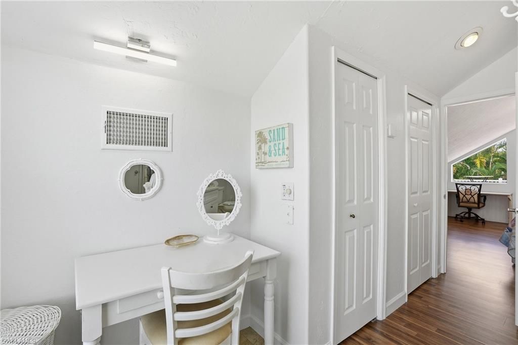 421 Connecticut St, Fort Myers Beach, FL 33931 Photo