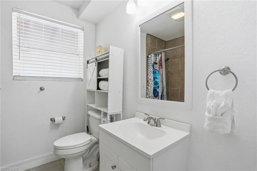 421 Connecticut St, Fort Myers Beach, FL 33931 Photo