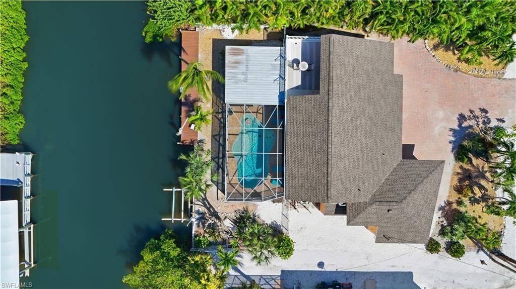 421 Connecticut St, Fort Myers Beach, FL 33931 Photo