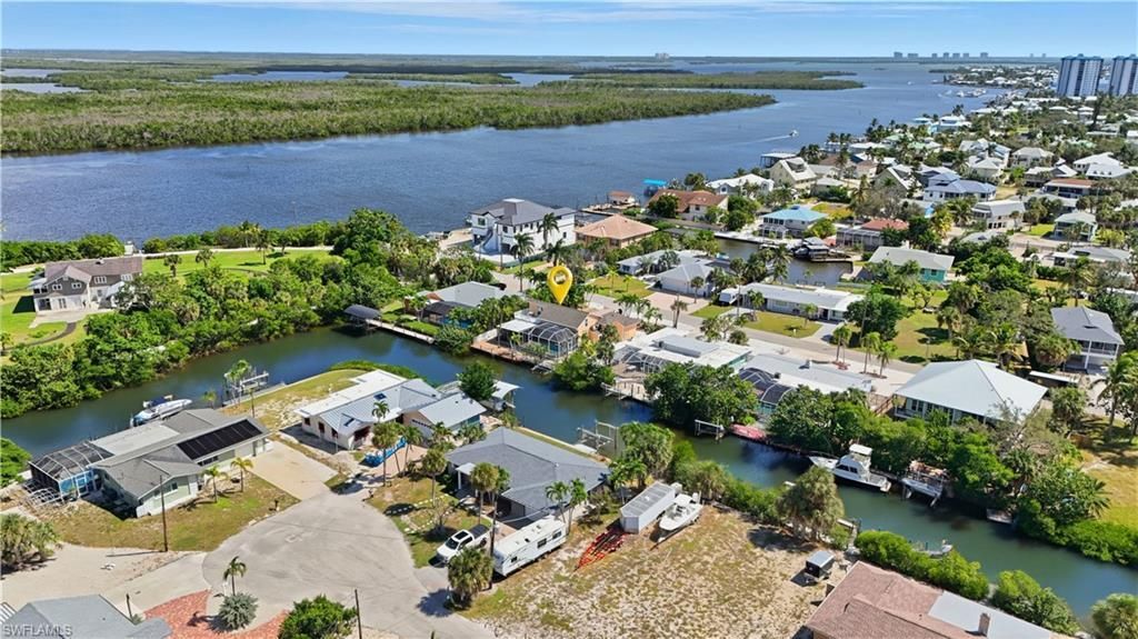 421 Connecticut St, Fort Myers Beach, FL 33931 Photo